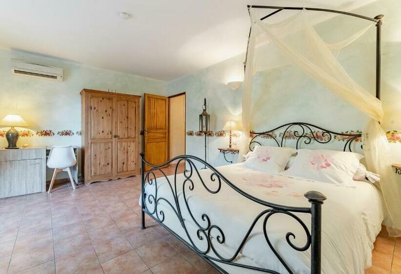 Quarto Superior Vista Jardim, La Bastide De Font Clarette
