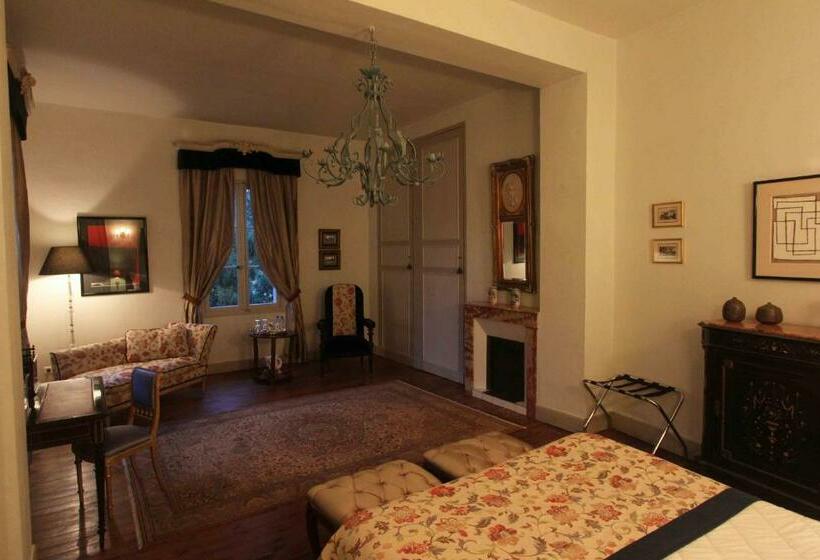 수피리어 룸, Les Buis