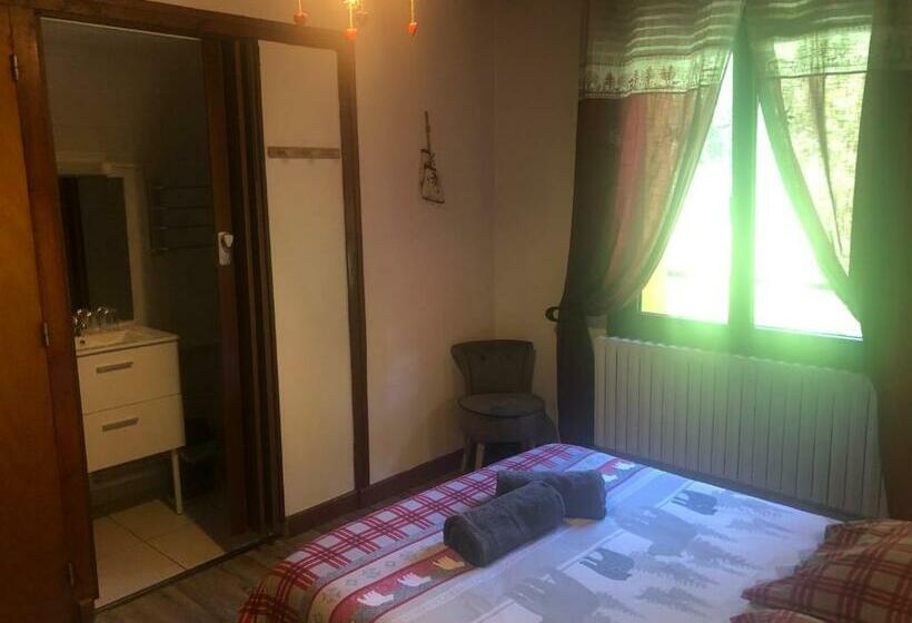 Четырехместный Номер Стандарт, Bar Hotel Restaurant Le Margeriaz