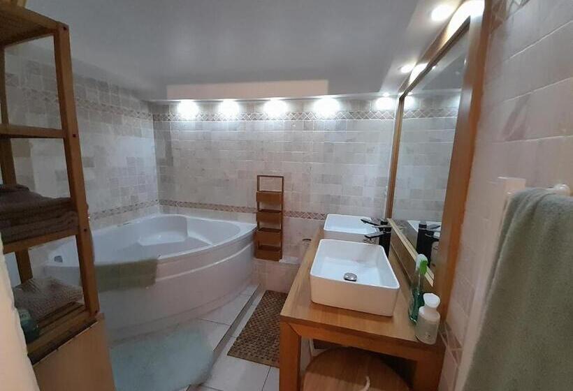 Дом 4 Спальни, Domaine De La Borie Yourhosthelper