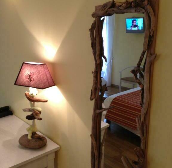 Номер Стандарт Трехместный, Auberge Les Oliviers