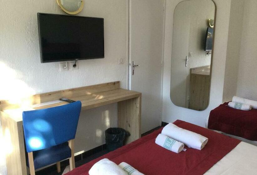 Номер Стандарт с Террасой Вид на Сад, Hôtel Le Blainon