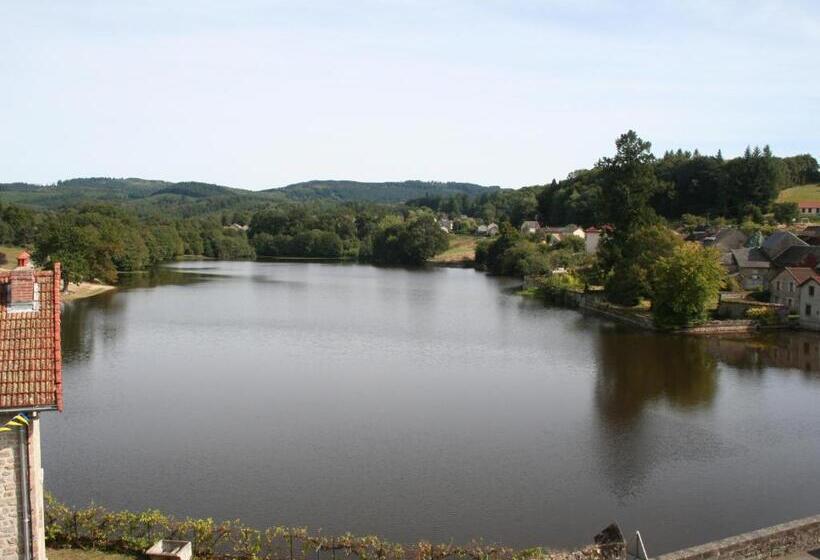 Номер Стандарт с Балконом, Le Bellerive