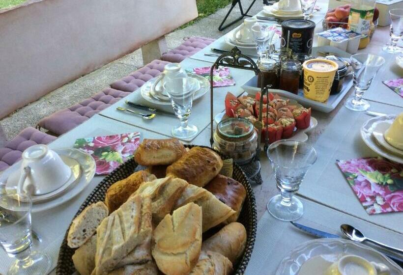 Номер Стандарт, Demeure D'hôtes Les Irisynes