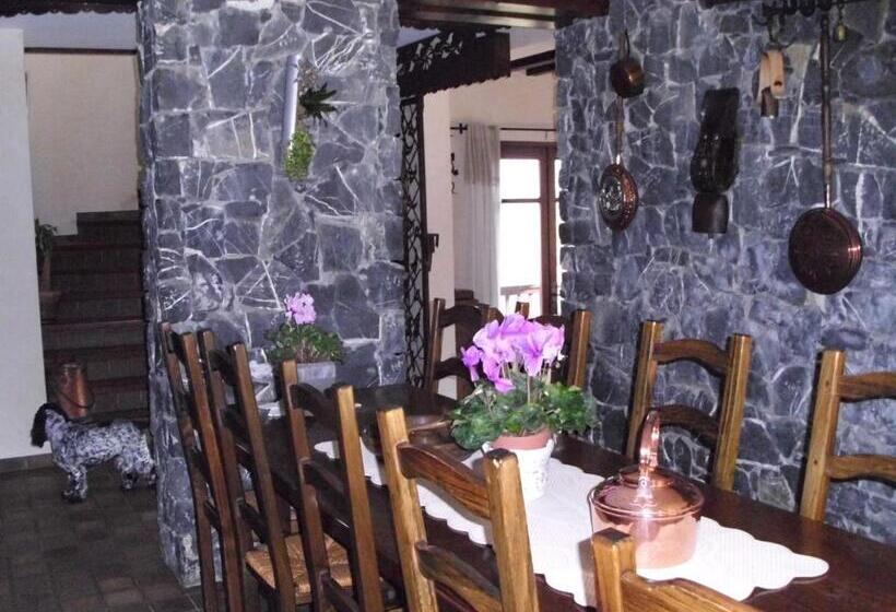 Люкс, Demeure D'hôtes Les Irisynes