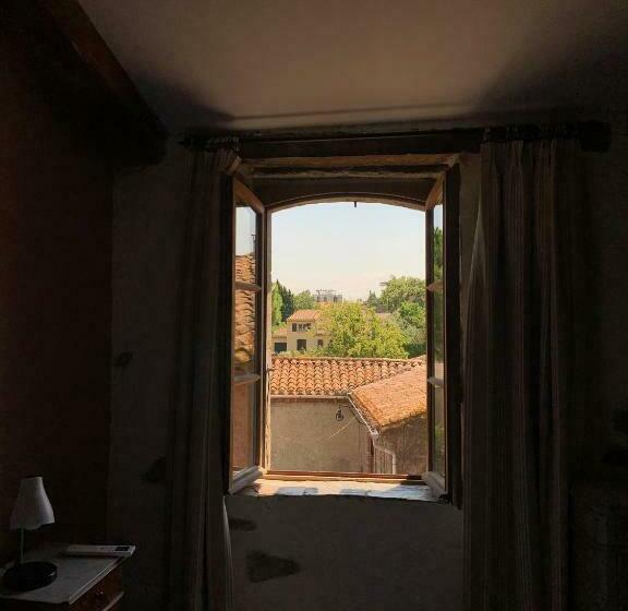 סוויטה משפחתית, Le Chai De Marguerite