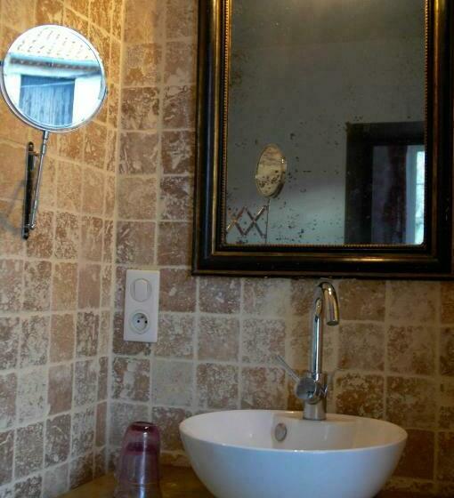 חדר דלוקס, Le Chai De Marguerite