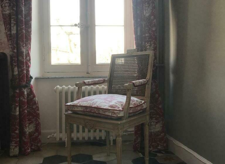 Номер Deluxe, Le Chai De Marguerite