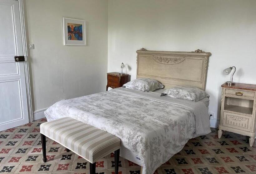 סוויטה משפחתית, Le Chai De Marguerite