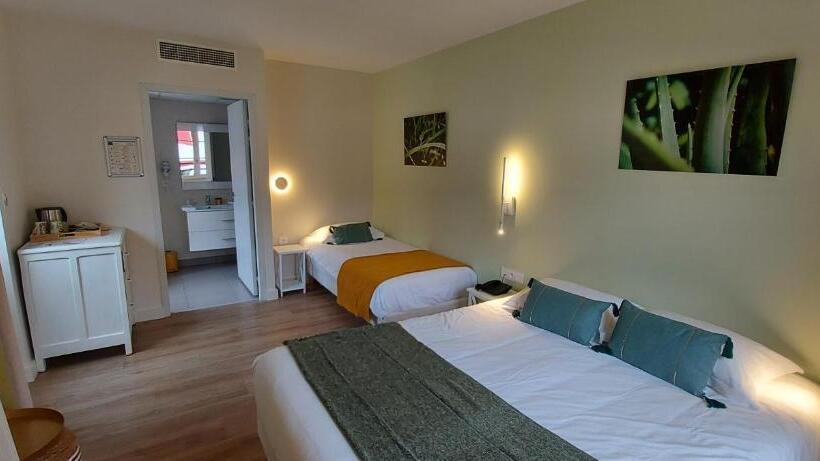 سوییت جونیور, Boutique Hôtel Maria Christina