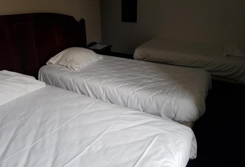 Номер Стандарт, Hôtel De France