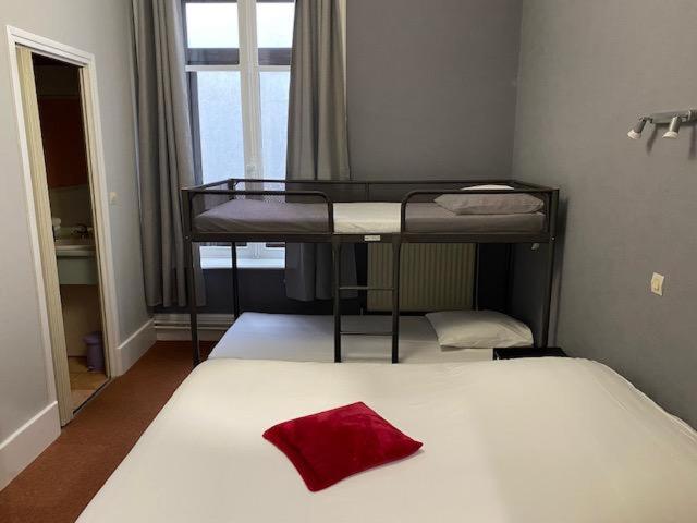 Четырехместный Номер Стандарт, Hôtel La Villa Lorraine