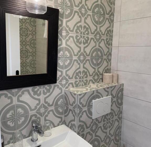 Номер Стандарт, Hôtel La Villa Patricia   Charme Et Tradition
