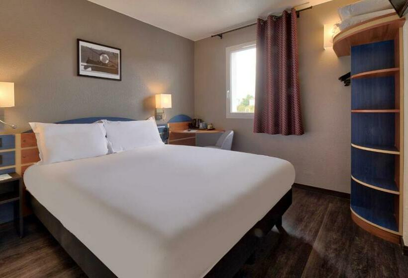 Номер Стандарт, Kyriad Anglet  Biarritz