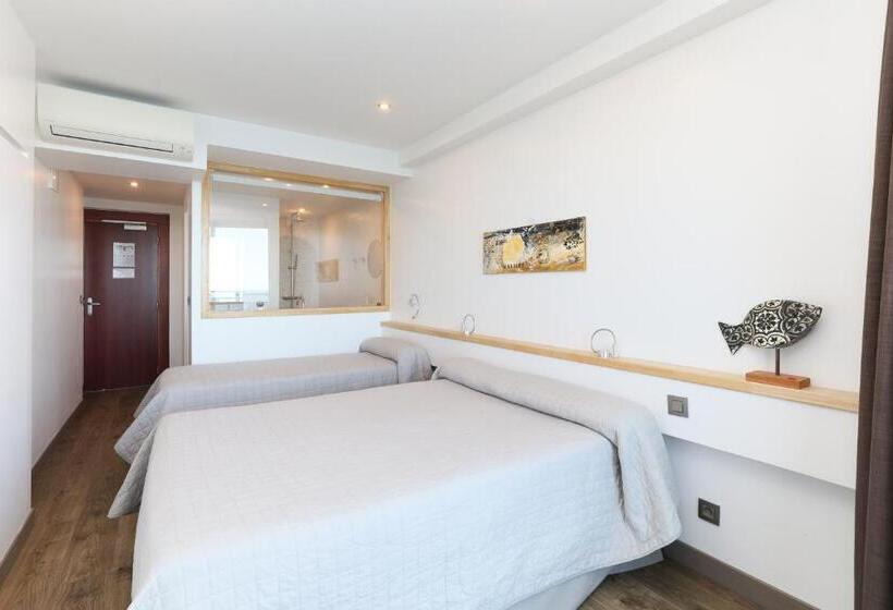 Triple Room Sea View, La Vigie   Face à La Mer