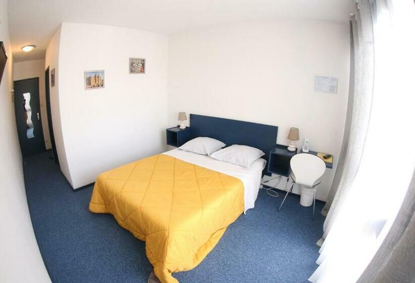 Quarto Estandar Individual, Le Calypso   Réouverture