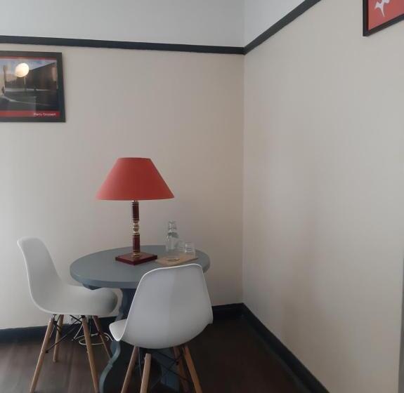 Номер Deluxe, Saint Charles Hôtel & Coliving Biarritz