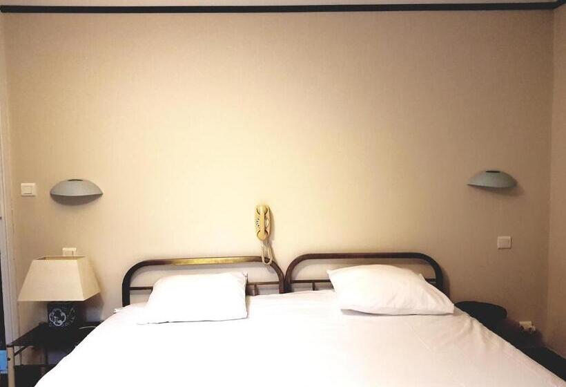 اتاق سوپریور با تخت بزرگ, Saint Charles Hôtel & Coliving Biarritz