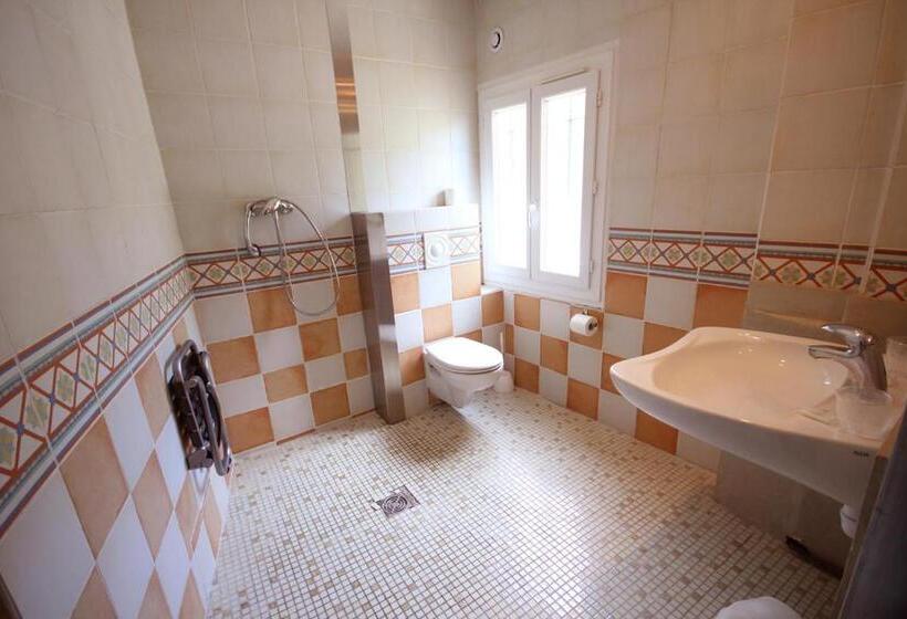 Номер Стандарт Трехместный, ô Villagio Hôtel