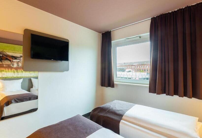 Номер Стандарт, B&b Hotel Mönchengladbach