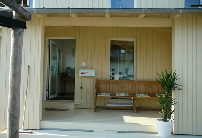 חדר סטנדרט לארבעה, Rooster Bnb American Style Boutique Haus   Made With Love!