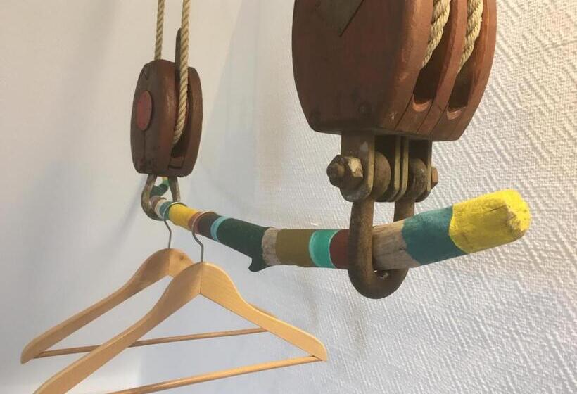اتاق استاندارد با بالکن, Fresena