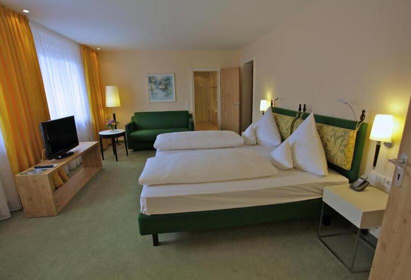 Люкс с Террасой, Parkhotel Flora Am Schluchsee