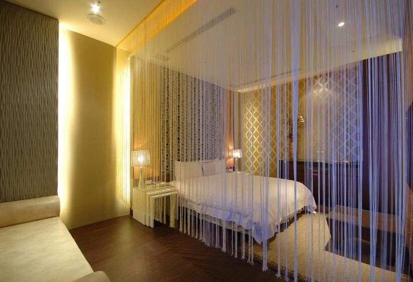 اتاق استاندارد, Dubai Motel