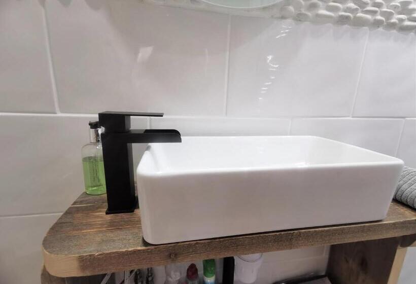 스탠다드 룸, Anchoragewells Next The Sea