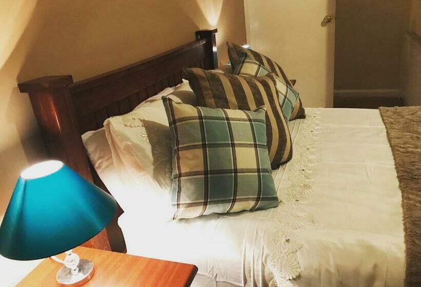 Номер Стандарт, Beldon House