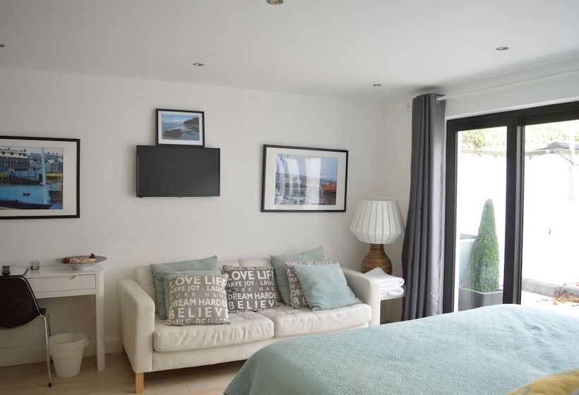 اتاق لوکس با چشم‌انداز باغ, Pier39portrush Adult Only