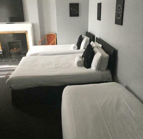 חדר משפחתי, Sheridans Budget Accomodation