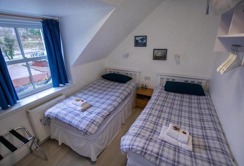 اتاق استاندارد, Corran Bunkhouse