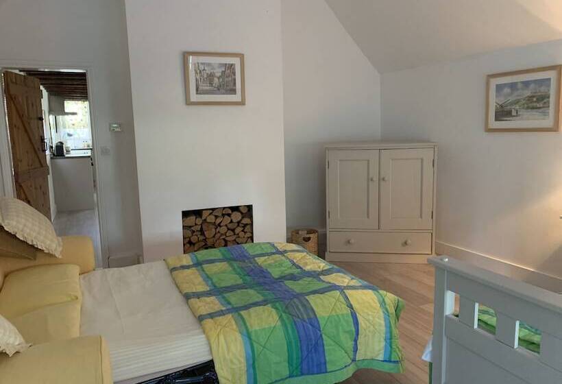 Семейный Номер, Appletree Cottages