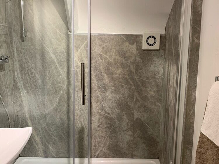 Семейный Номер, Appletree Cottages