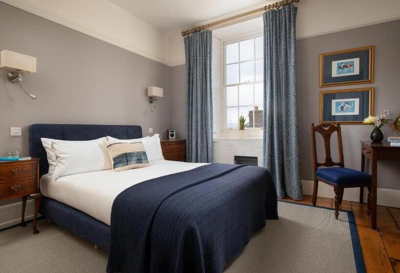 Номер Deluxe Вид на Море Боковой, Dorset House