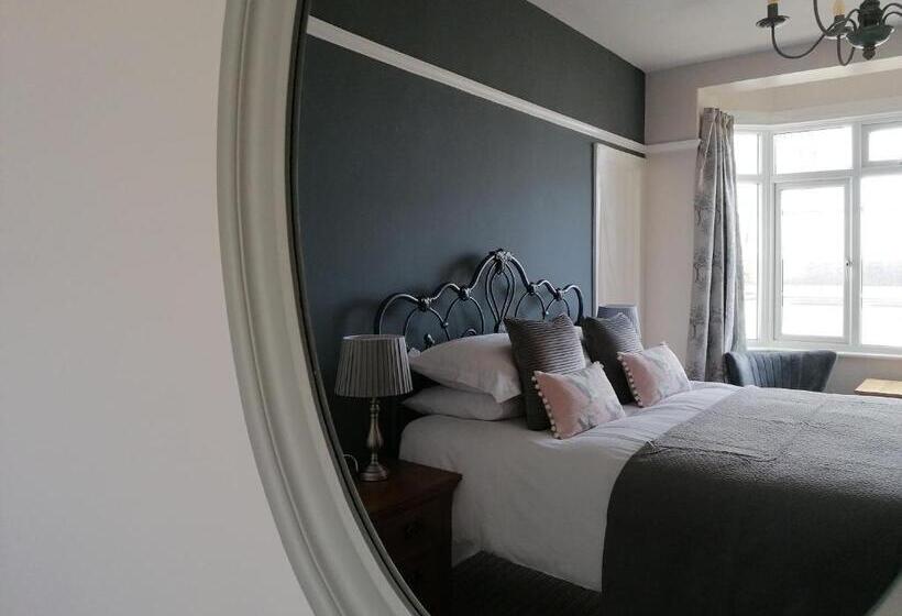 Номер Deluxe Кровать Кинг, Schooner Point Guest House