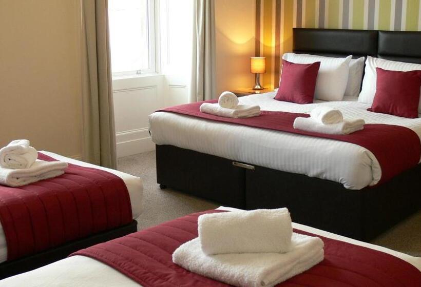 Семейный Номер Вид на Море, The Home Arms Guesthouse