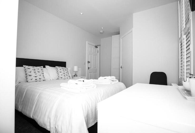 经济房, Bridge Hotel Brandon
