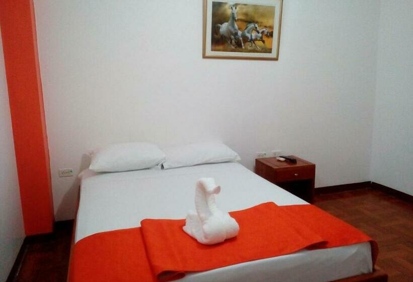 اتاق لوکس یک تخته, Hostal El Pinzón