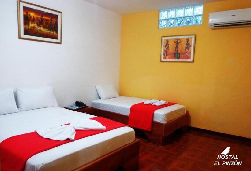 Economy Triple Room, Hostal El Pinzón