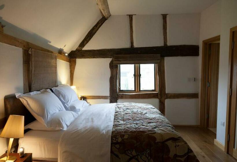 Номер Deluxe, Eckington Manor