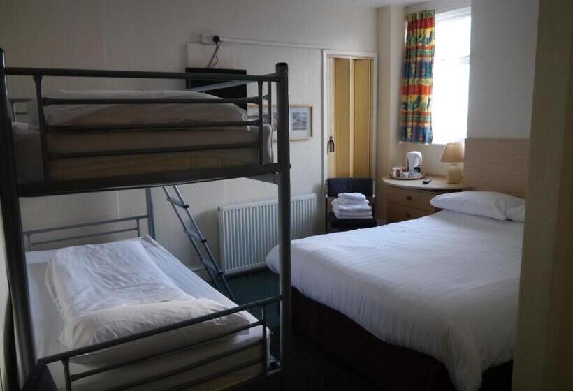 Семейный Номер, The Colwyn   Near Pleasure Beach