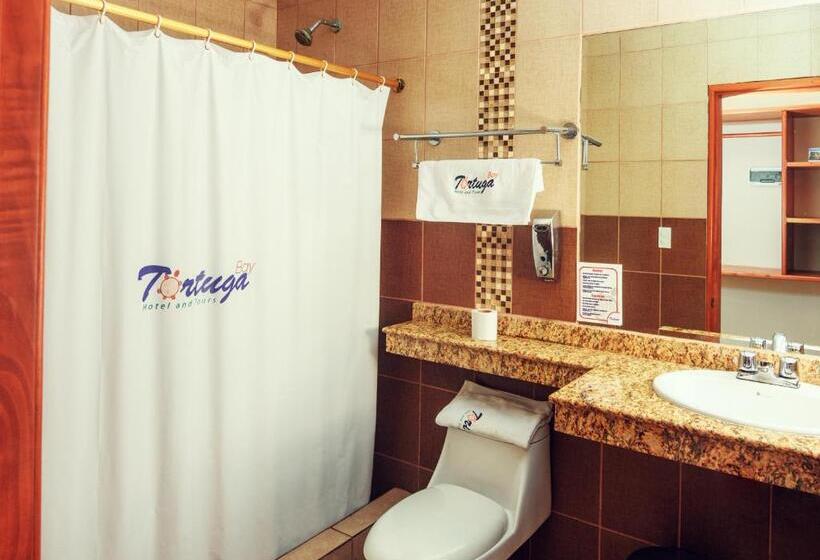 수피리어 트리플 룸, Galapagos Tortuga Bay