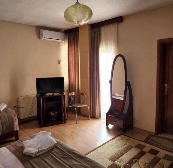 标准三人间, Guesthouse Bimbli