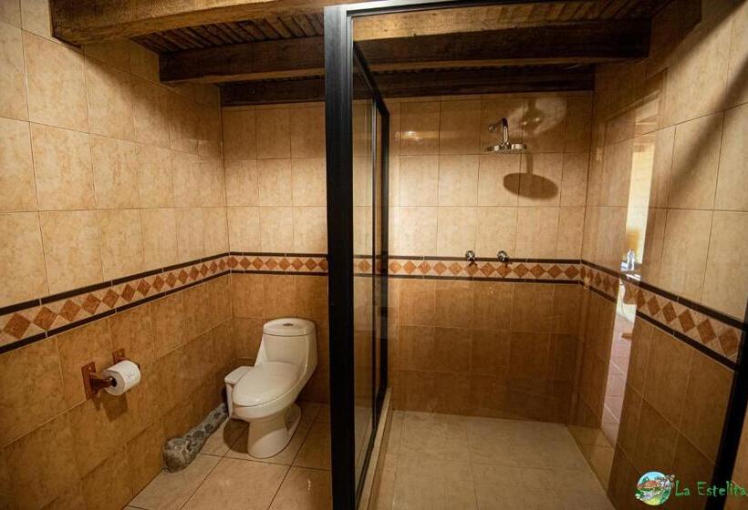 Quarto Familiar Deluxe, La Estelita