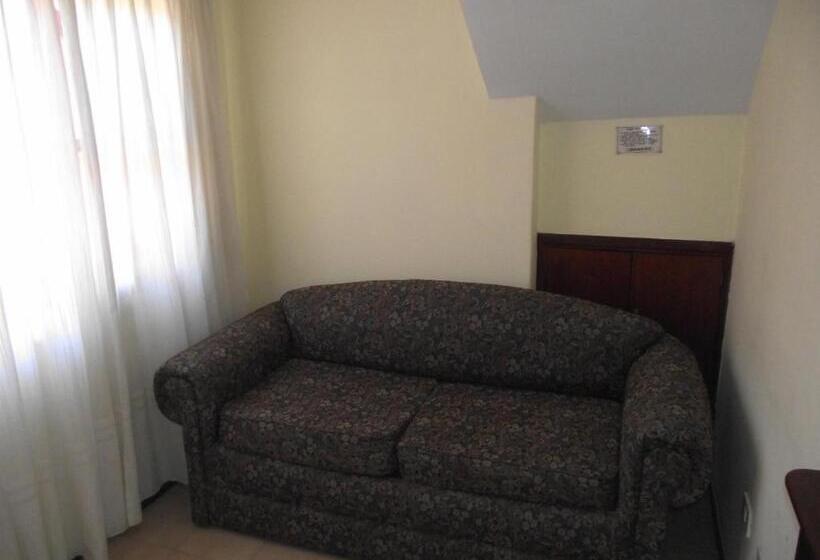 غرفة عائلية, San Diego