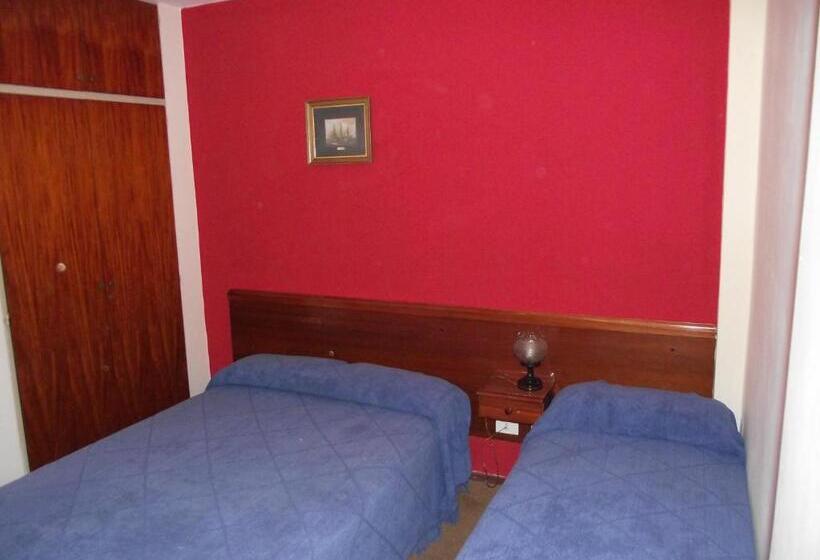 غرفة عائلية, San Diego