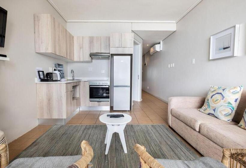 Апартаменты 1 Спальня Вид на Море, Point Waterfront Apartments