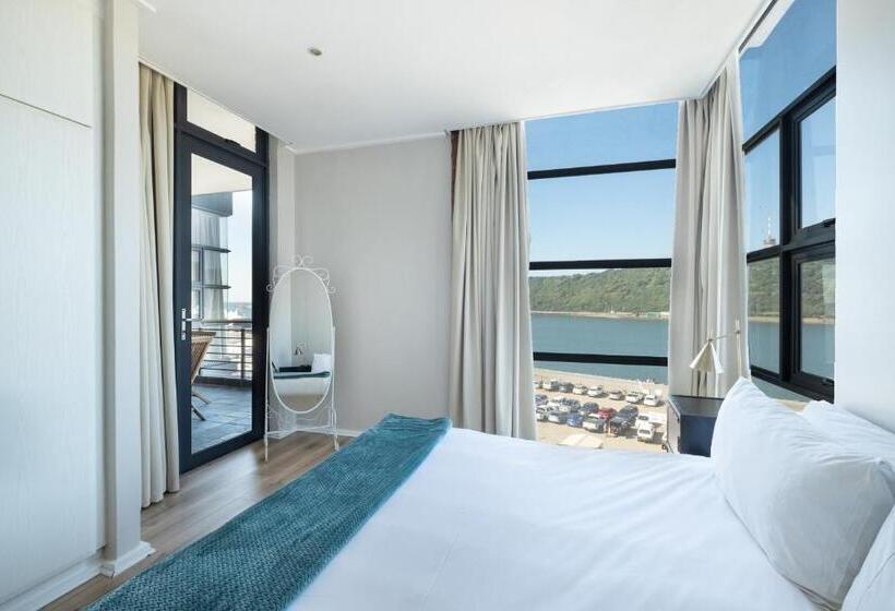 Апартаменты Deluxe 2 Спальни, Point Waterfront Apartments